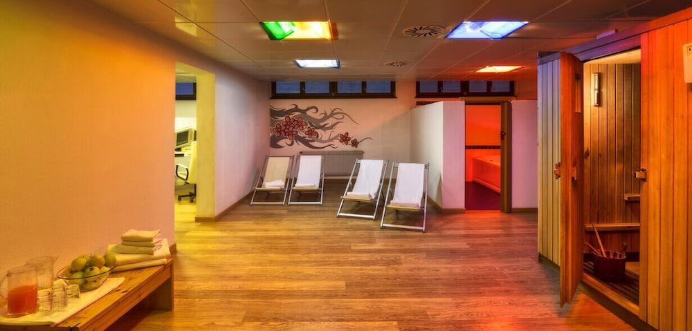Hotel Club Regina E Fassa Mazzin Extérieur photo