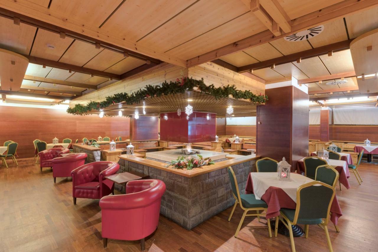 Hotel Club Regina E Fassa Mazzin Extérieur photo